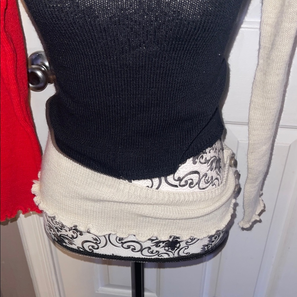 Basic pleasure mode nwt blackSweater with Red and… - image 4